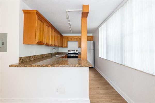 Orchid Tree Of Pine Island Ridge, 9471 Evergreen Pl #201, Davie, Florida 33324, image 1