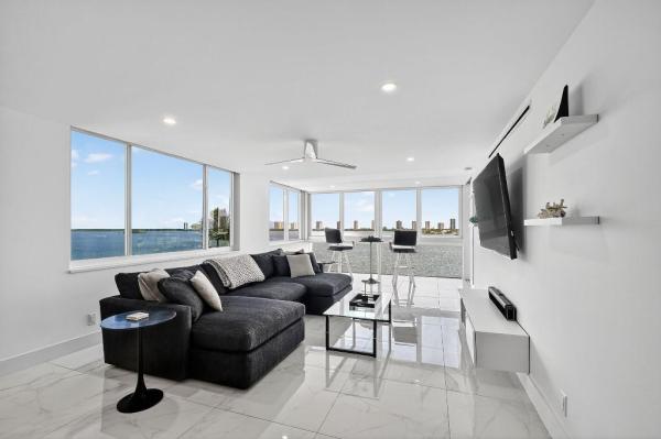 301 Lake Shore Dr 801, Lake Park, Florida 33403, image 1