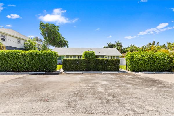 1402 NE 34th St, Oakland Park, Florida 33334, image 1