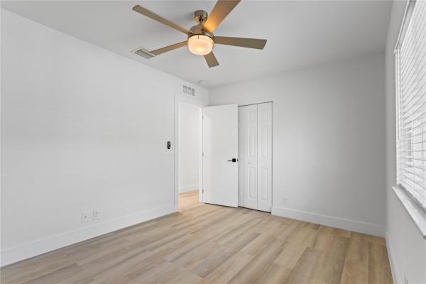 Oakland Park No HOA, 1402 NE 34th St #A-B, Oakland Park, Florida 33334, image 1