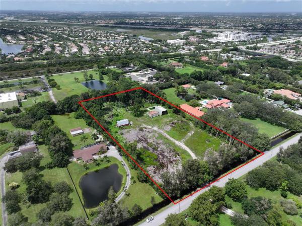 Sunshine Ranches, 14390 Mustang Trl, Southwest Ranches, Florida 33330, image 2