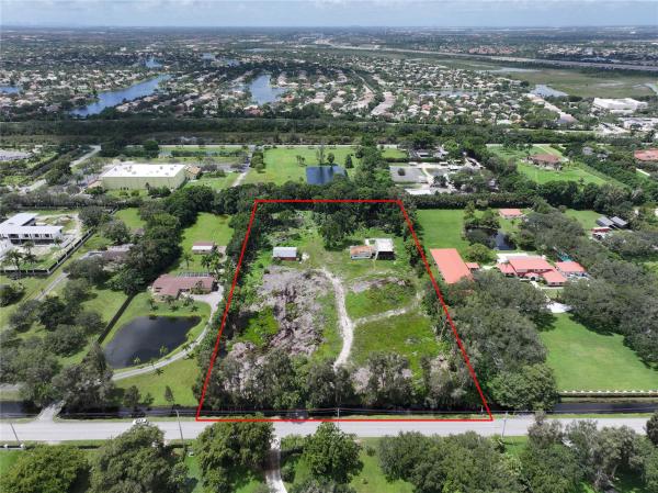 Sunshine Ranches, 14390 Mustang Trl, Southwest Ranches, Florida 33330, image 3