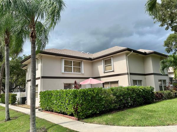 Stamford At Royal Palm Beach, 16 Amherst Ct #C, Royal Palm Beach, Florida 33411, image 1