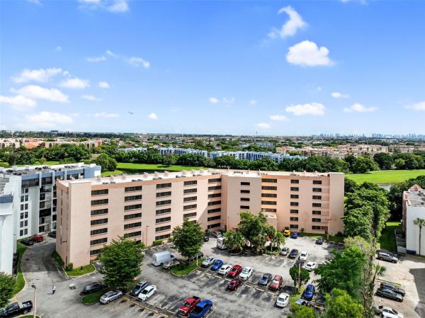 9688 Fontainebleau Blvd #610, Miami, Florida 33172, image 1