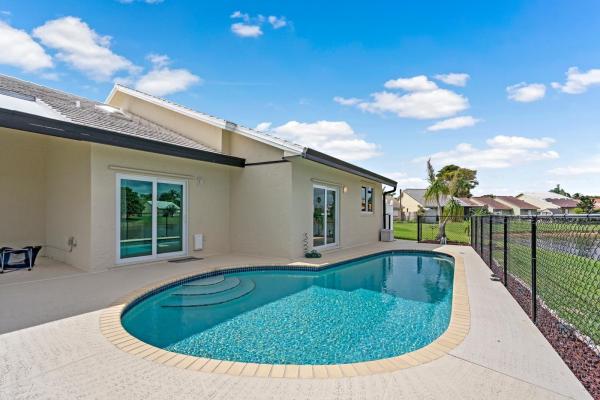 Country Fair, 6425 96th Pl S, Boynton Beach, Florida 33437, image 1