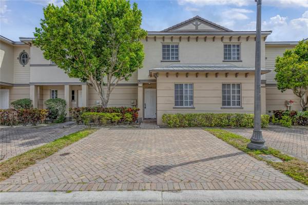 Marsh Harbour, 2037 Nassau Dr, Riviera Beach, Florida 33404, image 1