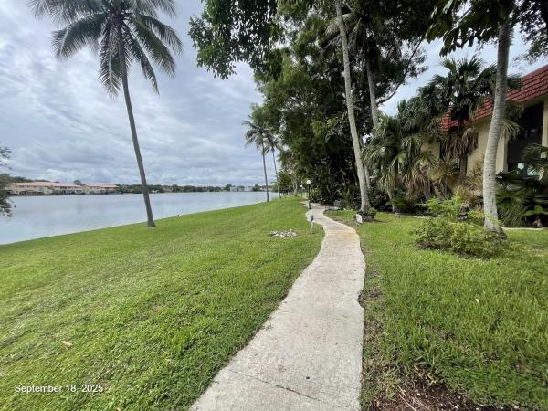 840 NE 199th St #208B, Unincorporated Dade County, Florida 33179, image 1