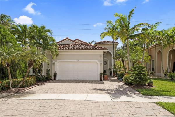 4122 NE 22nd St, Homestead, Florida 33033, image 1