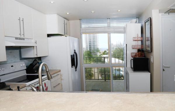 Silver Thatch Intracoastal Apartments, 521 N Riverside Dr #602, Pompano Beach, Florida 33062, image 1