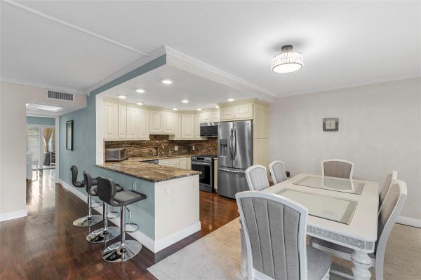 2065 Lyndhurst N, Deerfield Beach, Florida 33442, image 1