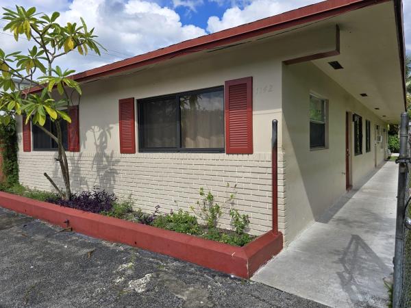 South Middle River, 1142 NW 6th Ave, Fort Lauderdale, Florida 33311, image 1