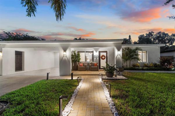 Riverside Estates, 1320 SW 19th Ave, Fort Lauderdale, Florida 33312, image 1