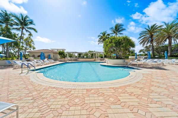 L'Hermitage, 3100 N Ocean Blvd #2007, Fort Lauderdale, Florida 33308, image 1