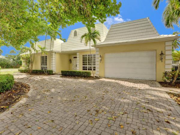 Bay Colony, 40 Compass Is, Fort Lauderdale, Florida 33308, image 1
