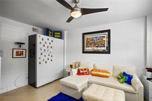 Lauderdale Tower, 2900 NE 30th St 1g #G-1, Fort Lauderdale, Florida 33306, image 1