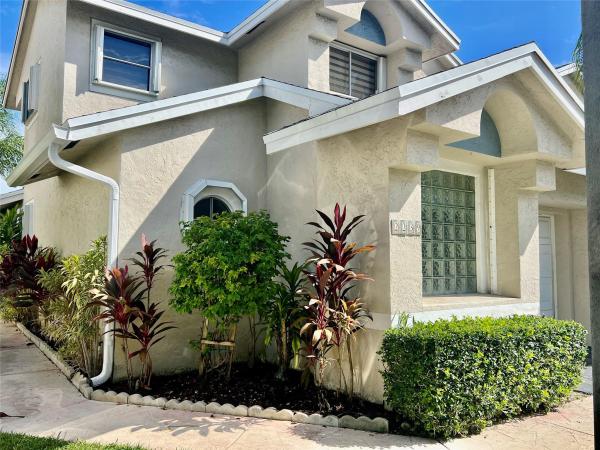 Discovery Pointe, 2239 Discovery Cir W, Deerfield Beach, Florida 33442, image 1