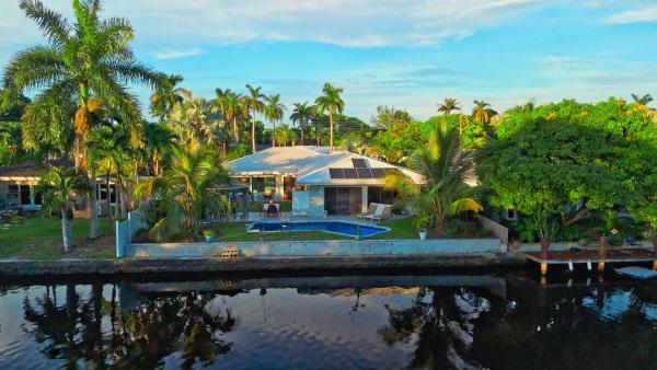 Almar Estates, 208 NE 30th St, Wilton Manors, Florida 33334, image 1