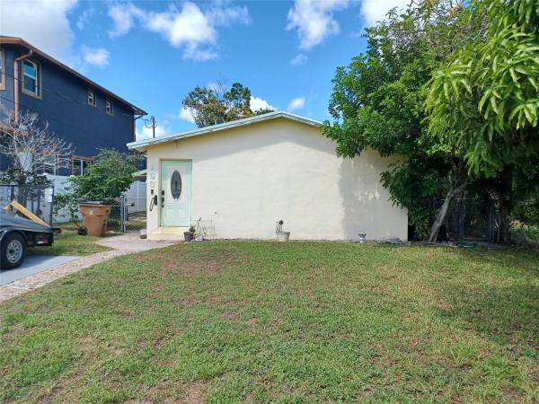 Carver Heights, 163 SW 4th St, Deerfield Beach, Florida 33441, image 1