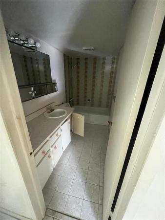 Spanish Trace, 10810 N Kendall Dr #Q5, Kendall, Florida 33176, image 2