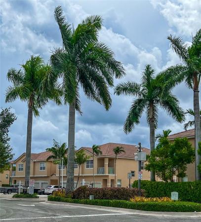 Crestwood At Carolina, 2904 Crestwood Ter #4104, Margate, Florida 33063, image 1