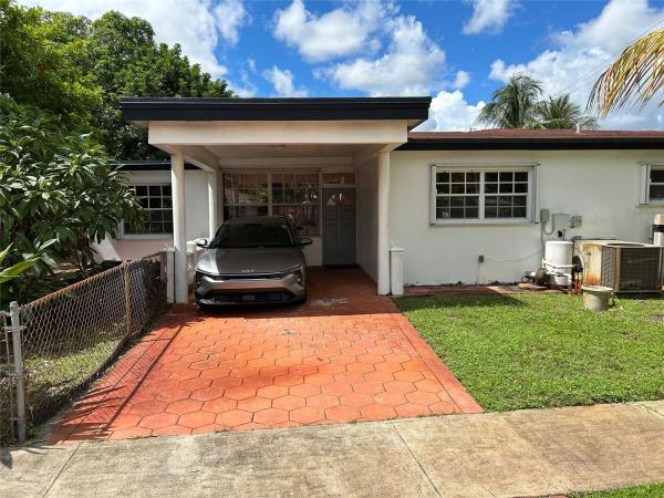 Oakland Estates, 4500 NW 41st St, Lauderdale Lakes, Florida 33319, image 1