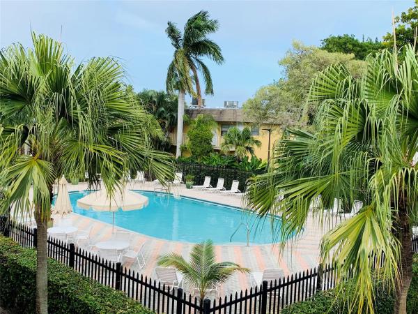Village Park At Oakland, 5150 NE 6th Ave #132, Oakland Park, Florida 33334, image 1