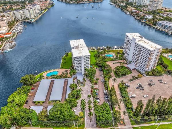 Boca Inlet, 701 E Camino Real #2J, Boca Raton, Florida 33432, image 1