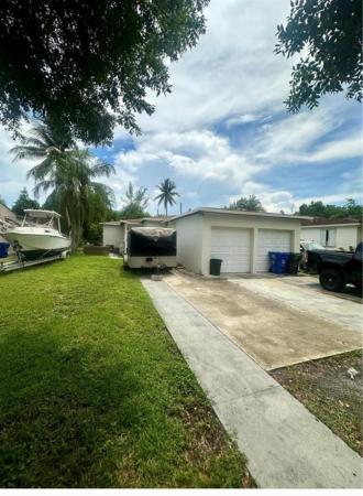 Hollywood Little Ranches, 2520 Fillmore St, Hollywood, Florida 33020, image 1