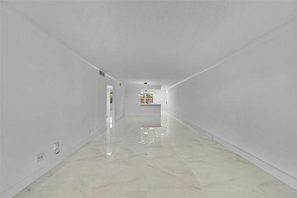 Victoria Village, 2901 Victoria Cir #M4, Coconut Creek, Florida 33066, image 1