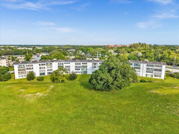 Ventnor, 4026 Ventnor H, Deerfield Beach, Florida 33442, image 1