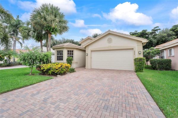 Valencia Palms, 6828 Belmont Shore Dr, Delray Beach, Florida 33446, image 1