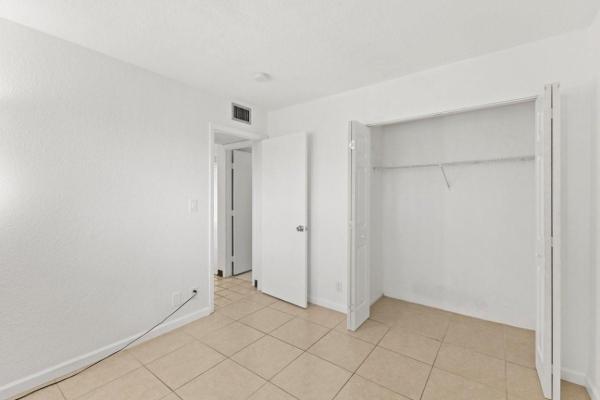 Gathering Place At Cypress Bend, 2106 S Cypress Bend Dr #506, Pompano Beach, Florida 33069, image 3