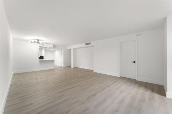 Royal Oaks, 441 NE 195th St #302, Ives Estates, Florida 33179, image 1