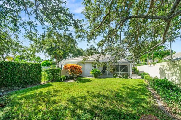 Garden Oaks, 4186 Royal Oak Dr, Palm Beach Gardens, Florida 33410, image 1