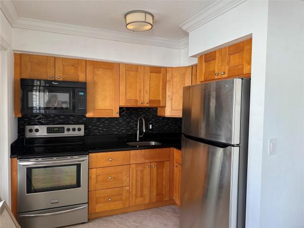 Venetian Park Gardens, 2131 NE 42nd Ct #202E, Lighthouse Point, Florida 33064, image 1