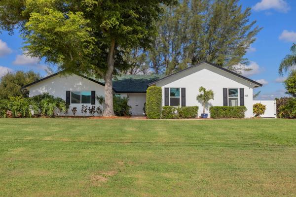 Whippoorwill Lakes, 825 Whippoorwill Trl, West Palm Beach, Florida 33411, image 1