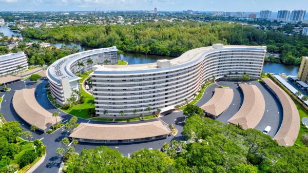 Hillsboro Cove, 1537 E Hillsboro Blvd #138, Deerfield Beach, Florida 33441, image 1