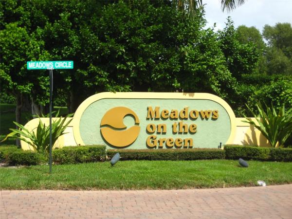 704 Meadows Cir, Boynton Beach, Florida 33436, image 1