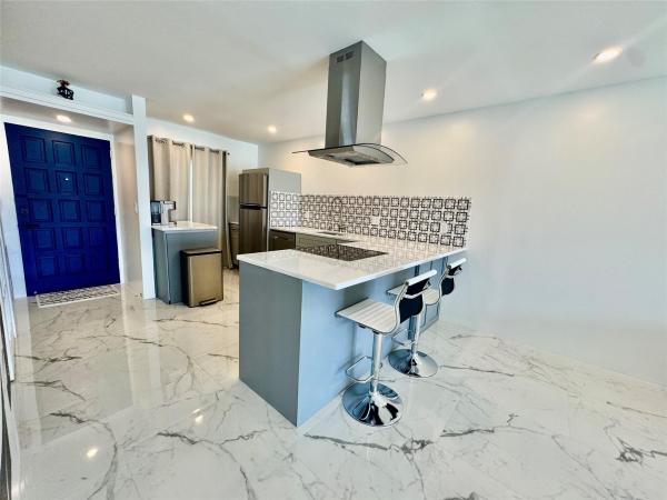 4100 Tivoli Ct 201, Lake Worth, Florida 33467, image 1