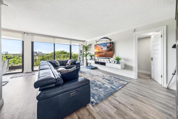 Porta Bella East, 859 Jeffery St 6090, Boca Raton, Florida 33487, image 1