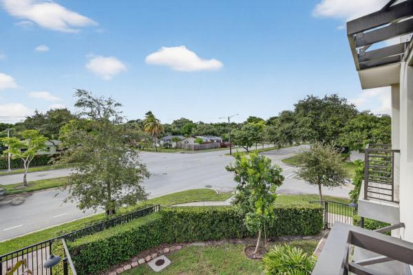 14 South, 1402 SW 4th Ave, Fort Lauderdale, Florida 33315, image 2