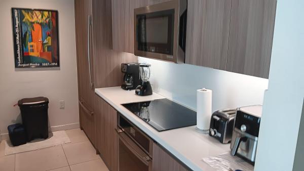 Tiffany House, 401 N Birch Rd, Fort Lauderdale, Florida 33304, image 1