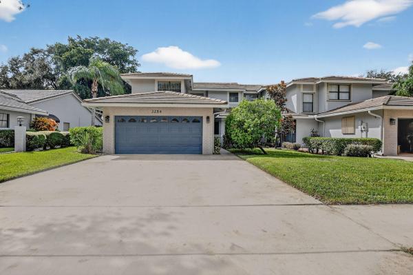 The Townhomes Of Deer Creek, 3254 Deer Creek Lake Shore Dr, Deerfield Beach, Florida 33442, image 1