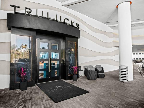 Paramount, 701 N Fort Lauderdale Beach Blvd #805, Fort Lauderdale, Florida 33304, image 1