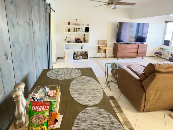 Harbor House East, 9 N Birch Rd #403, Fort Lauderdale, Florida 33304, image 1