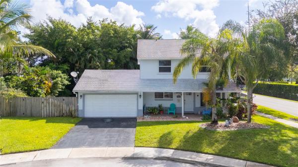 Country Homes, 4770 SW 57th Ter, Davie, Florida 33314, image 1