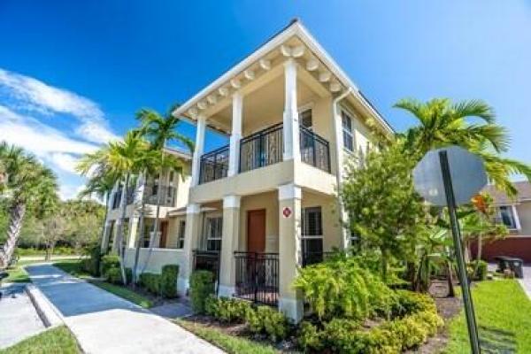 Paloma Lakes, 4796 Sierra Ln, Coconut Creek, Florida 33073, image 1