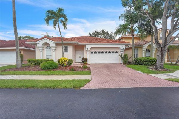 The Highlands At Carolina, 7701 Highlands Cir, Margate, Florida 33063, image 1