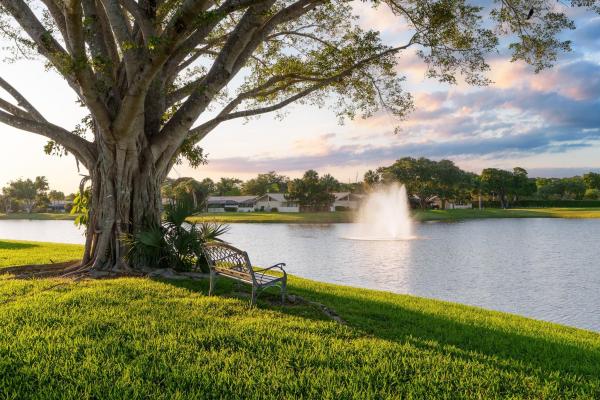 Westwood Gardens, 5651 Golden Eagle Cir, Palm Beach Gardens, Florida 33418, image 2