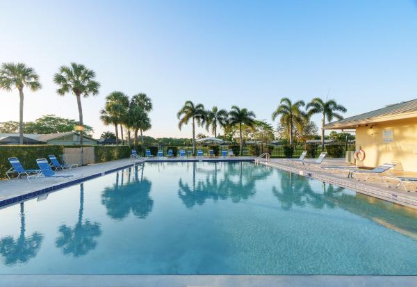 Westwood Gardens, 5651 Golden Eagle Cir, Palm Beach Gardens, Florida 33418, image 1